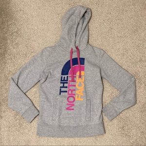 THE NORTH FACE WOMENS GRAPHIC GRAY HOODIE SWEATSHIRT